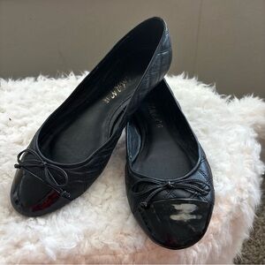 Delman Black Patent Leather Flats cap toe quilted 8